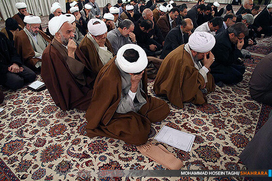 دیدار آیت الله طبسی با جمعی از  پژوهشگران