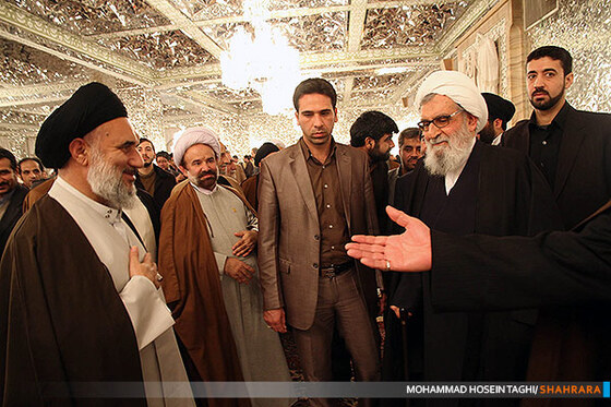 دیدار آیت الله طبسی با جمعی از  پژوهشگران