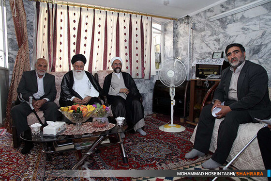عیادت امام جمعه مشهد از جانبازان دفاع مقدس 