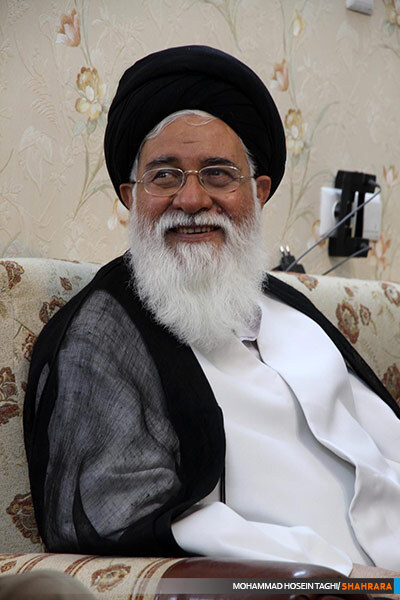 عیادت امام جمعه مشهد از جانبازان دفاع مقدس 