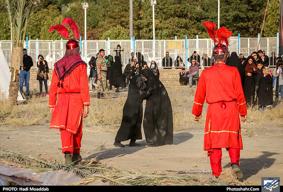 گزارش تصویری / مراسم خیمه سوزان عصر عاشورا در شهرک غرب /عکس : هادی مودب /شهرآرا