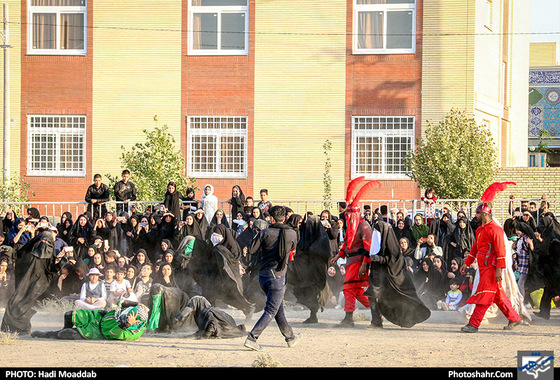 گزارش تصویری / مراسم خیمه سوزان عصر عاشورا در شهرک غرب /عکس : هادی مودب /شهرآرا