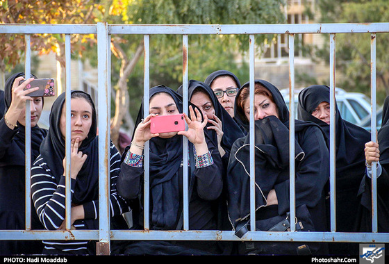 گزارش تصویری / مراسم خیمه سوزان عصر عاشورا در شهرک غرب /عکس : هادی مودب /شهرآرا