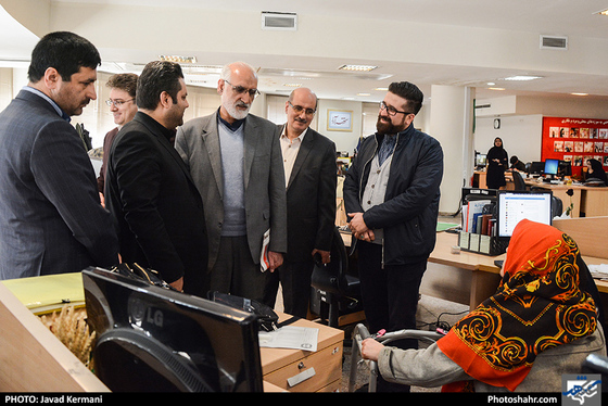 بازدید محمد رحیم نوروزیان فرماندار مشهد از موسسه فرهنگی شهرآرا / جواد کرمانی / شهرآرا