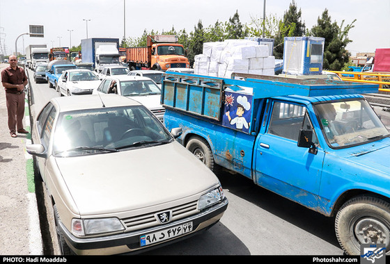 تصادف زنجیره ای در بزرگراه شهید بابانظر / عکس: هادی مودب / شهرآرا