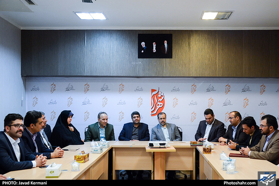 بازدید جمعی از مسئولین شهری از روزنامه  شهرآرا به مناسبت روز خبرنگار جوادکرمانی شهرآرا