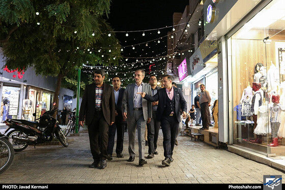 بازدید شهردار مشهد و عضو شورای شهر از برنامه های فصل همدلی