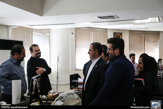 میزگرد راهکارهای بهبود فضای کسب و کار / عکس: جواد کرمانی / شهرآرا