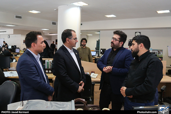 میزگرد راهکارهای بهبود فضای کسب و کار / عکس: جواد کرمانی / شهرآرا