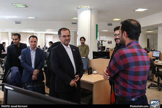 میزگرد راهکارهای بهبود فضای کسب و کار / عکس: جواد کرمانی / شهرآرا
