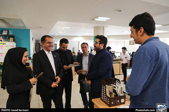 میزگرد راهکارهای بهبود فضای کسب و کار / عکس: جواد کرمانی / شهرآرا