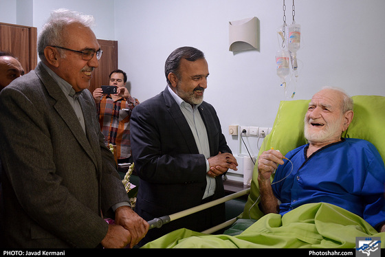 استاد عثمان محمدی دوست در بیمارستان / عکس: جواد کرمانی / شهرآرا