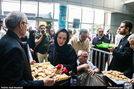 استقبال از زائران امام رضا-عکاس: هادی مودب/ شهرآرا