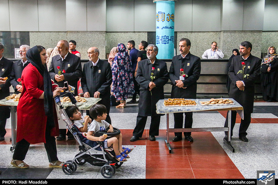 استقبال از زائران امام رضا-عکاس: هادی مودب/ شهرآرا