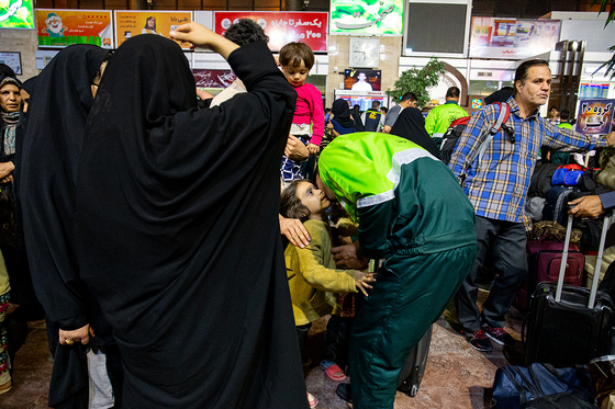 بدرقه کاروان «خدام الحسین(ع)» پاکبانان شهرداری مشهد