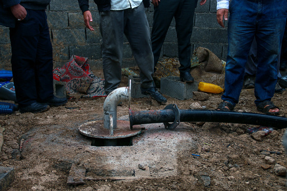 انسداد یک حلقه چاه غیرمجاز در روستای زاک