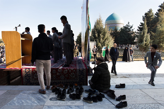  مراسم غبار روبی «گلزار شهدای خواجه ربیع»
