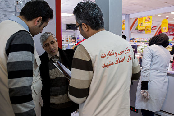 اصناف مواد غذایی مشهد زیر ذره‌بین بازرسان 