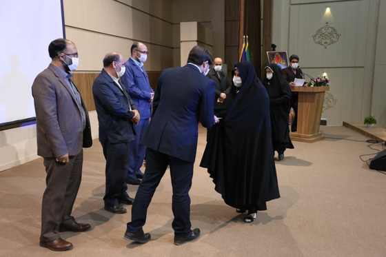 اهداء ۱۷۵ سری جهیزیه به مناسبت ولادت امام رضا (ع)