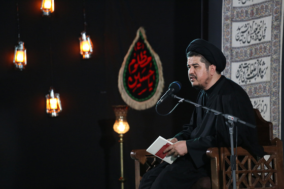 عزاداری شب چهارم محرم در ورزشگاه تختی
