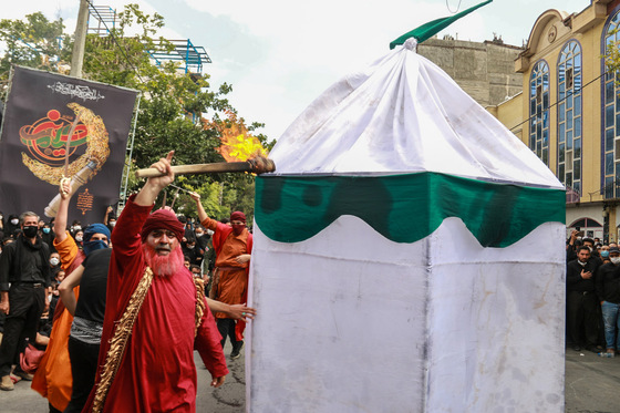 خیمه سوزان عصر عاشورا