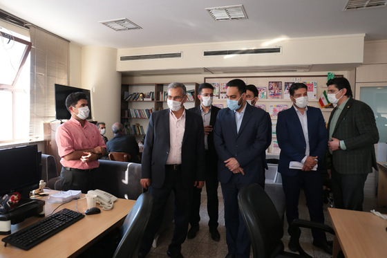 بازدید رئیس کمیسیون اقتصادی شورای شهر مشهد از مؤسسه شهرآرا