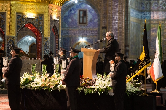 آیین خطبه خوانی شب شهادت امام رضا(ع) در حرم مطهر رضوی