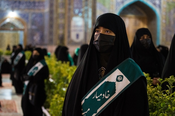 آیین خطبه خوانی شب شهادت امام رضا(ع) در حرم مطهر رضوی