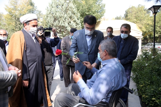 دیدار رئیس بنیاد شهید و امور ایثارگران با جانبازان دفاع مقدس