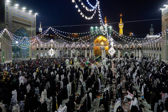  مراسم تحویل سال 1401 در حرم مطهر رضوی