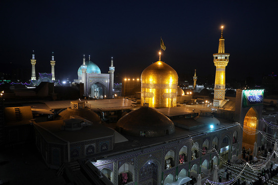  مراسم تحویل سال 1401 در حرم مطهر رضوی
