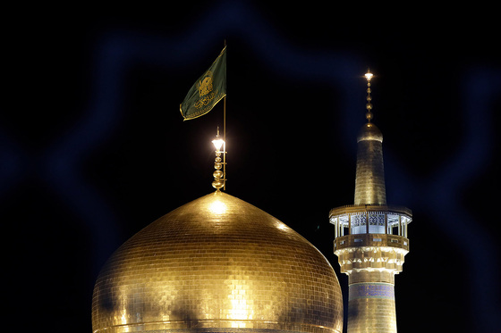  مراسم تحویل سال 1401 در حرم مطهر رضوی