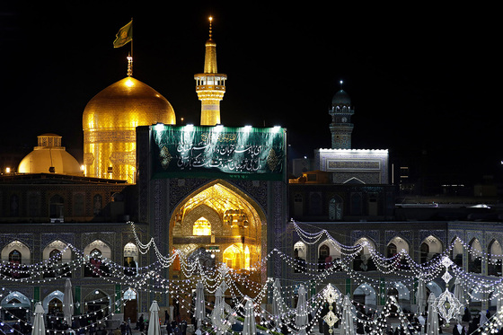 مراسم تحویل سال 1401 در حرم مطهر رضوی