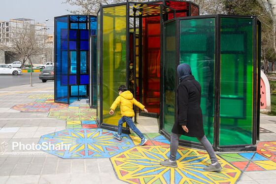 یادمان‌های نوروزی در خیابان‌های شهر