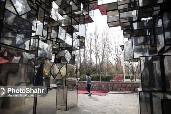 یادمان‌های نوروزی در خیابان‌های شهر