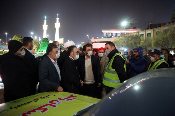 بازدید مسئولان استانی از روند اسکان مسافران نوروزی در مشهد