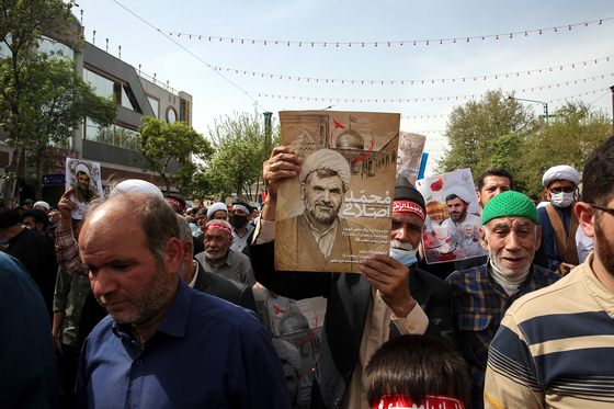 تشییع پیکر شهید حجت الاسلام اصلانی در مشهد