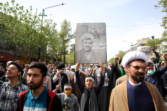 تشییع پیکر شهید حجت الاسلام اصلانی در مشهد