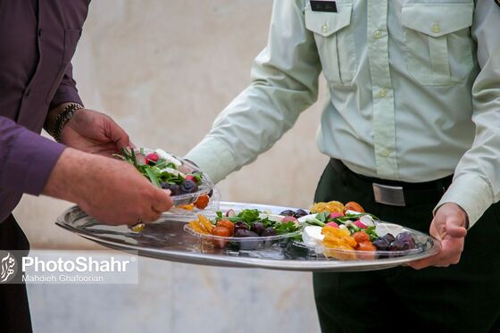 افطار به وقت خدمت
