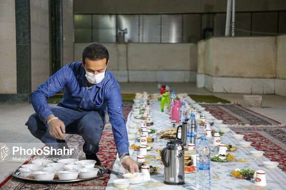 افطار به وقت خدمت