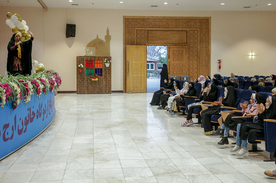 جشن دختران روزه اولی در باغ خاتون