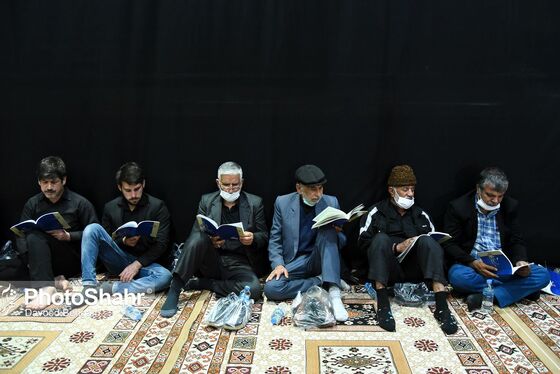 مراسم احیاء شب بیست و یکم ماه رمضان در مشهد