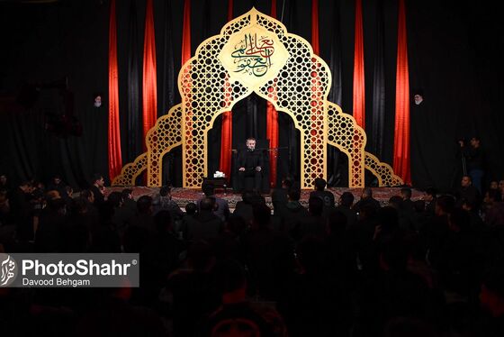 مراسم احیاء شب بیست و یکم ماه رمضان در مشهد
