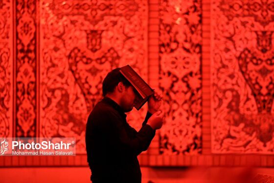 مراسم احیاء شب بیست و یکم ماه رمضان در مشهد