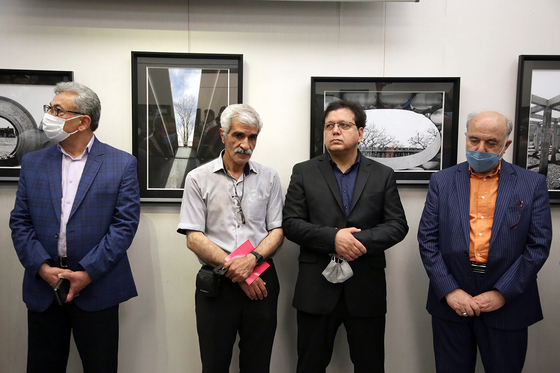 نمایشگاه گروهی عکس «آن‌کادر»