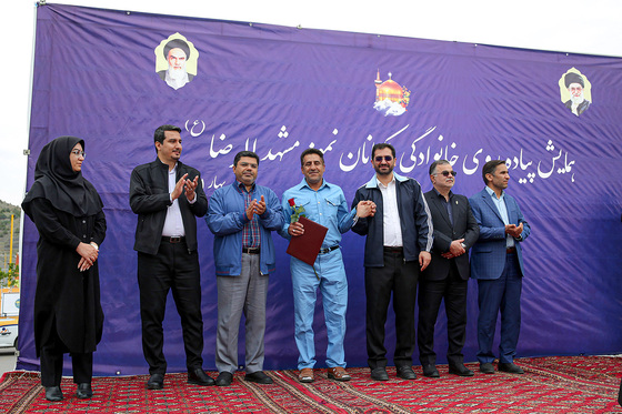همایش پیاده روی خانوادگی پاکبانان نمونه مشهد