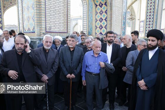 تشییع پیکر مرحوم مهدوی دامغانی در حرم مطهر رضوی