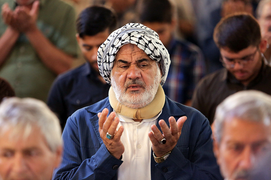 نماز عید قربان در حرم مطهر رضوی