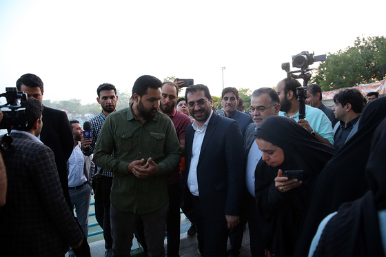 جشنواره گل و شیرینی در بوستان ارم