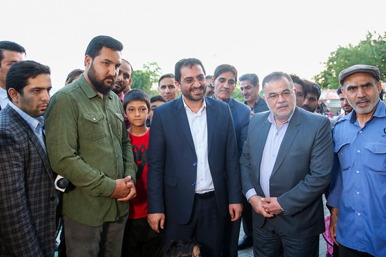 جشنواره گل و شیرینی در بوستان ارم